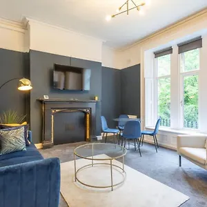 https://beautiful-apartment-in-a-stone-built-victorian-residence.yorkshirehotels.net