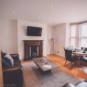 https://apartment-3-bedroom.hotelsaberdeenuk.com